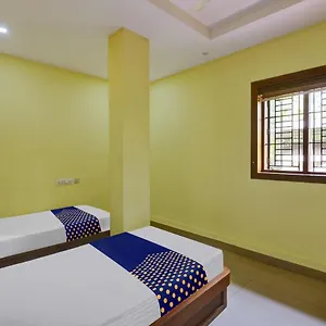 Oyo Spot On 81130 Manorama Residency 3* Kannur